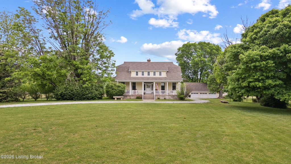 Photo of 3215 W Blue Lick Rd, Shepherdsville, KY 40165 (MLS # 1716287)
