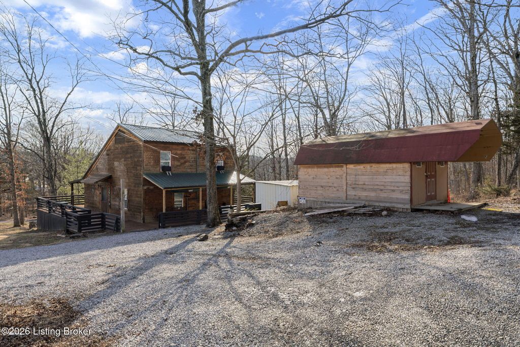Photo of 11 Arrowhead Dr, Cub Run, KY 42729 (MLS # 1710342)