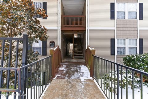 Photo of 3200 Renwood Blvd #301, Louisville, KY 40214 (MLS # 1709089)