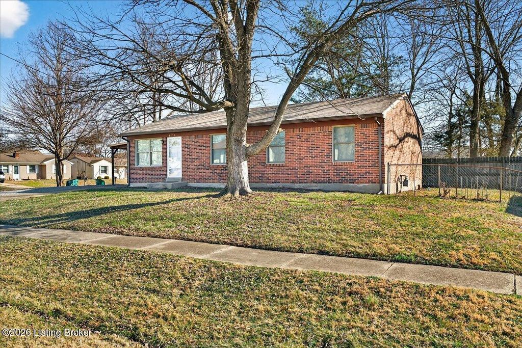 Photo of 272 Sanna Dr, Louisville, KY 40229 (MLS # 1707840)