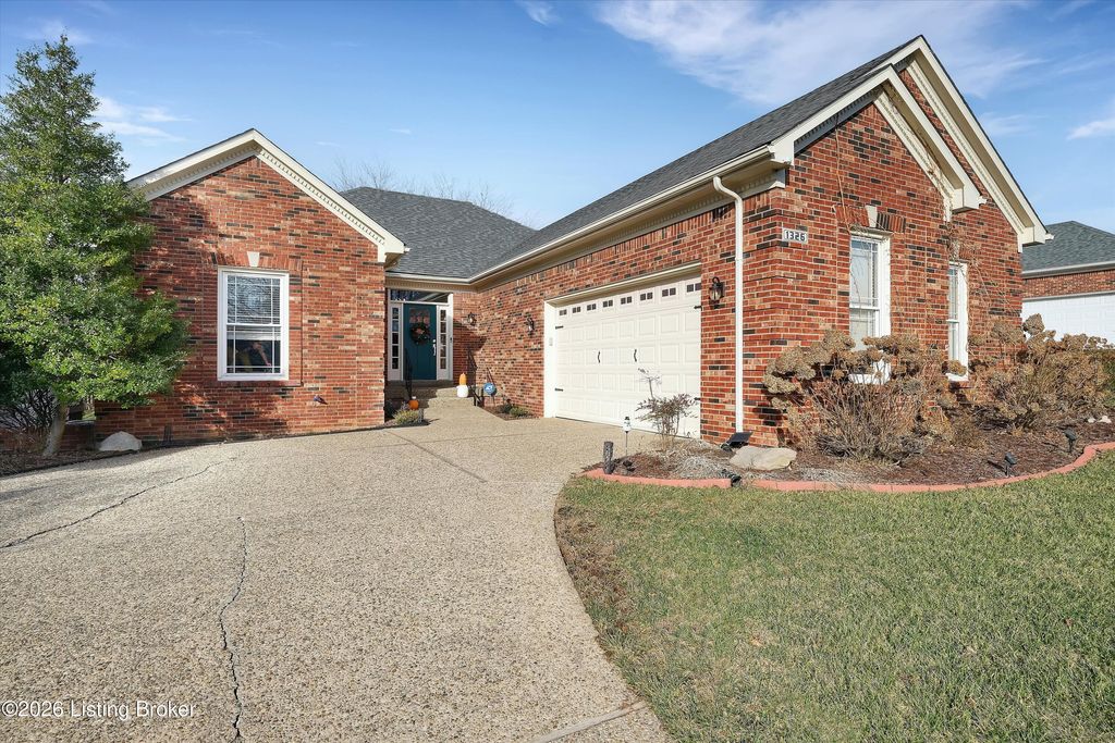 Photo of 1326 Garden Hill Pl, Louisville, KY 40245 (MLS # 1706507)