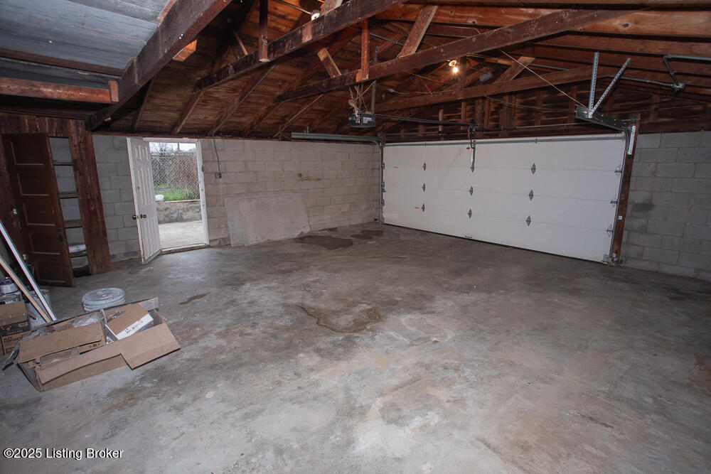 730 S 38th St, Louisville, Kentucky image 6