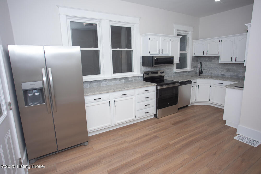 730 S 38th St, Louisville, Kentucky image 32