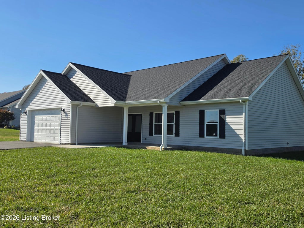 Photo of 133 Lakeside Pl, Campbellsville, KY 42718 (MLS # 1732520)