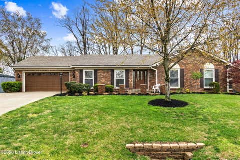 Homes For Sale - 8817 Lakeridge Dr<br/> Louisville, KY 40272