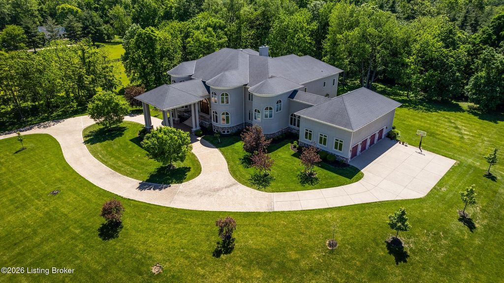Photo of 11306 Bodley Dr, Louisville, KY 40223 (MLS # 1717523)