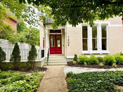 Photo of 1409 Hepburn Ave, Louisville, KY 40204 (MLS # 1716021)