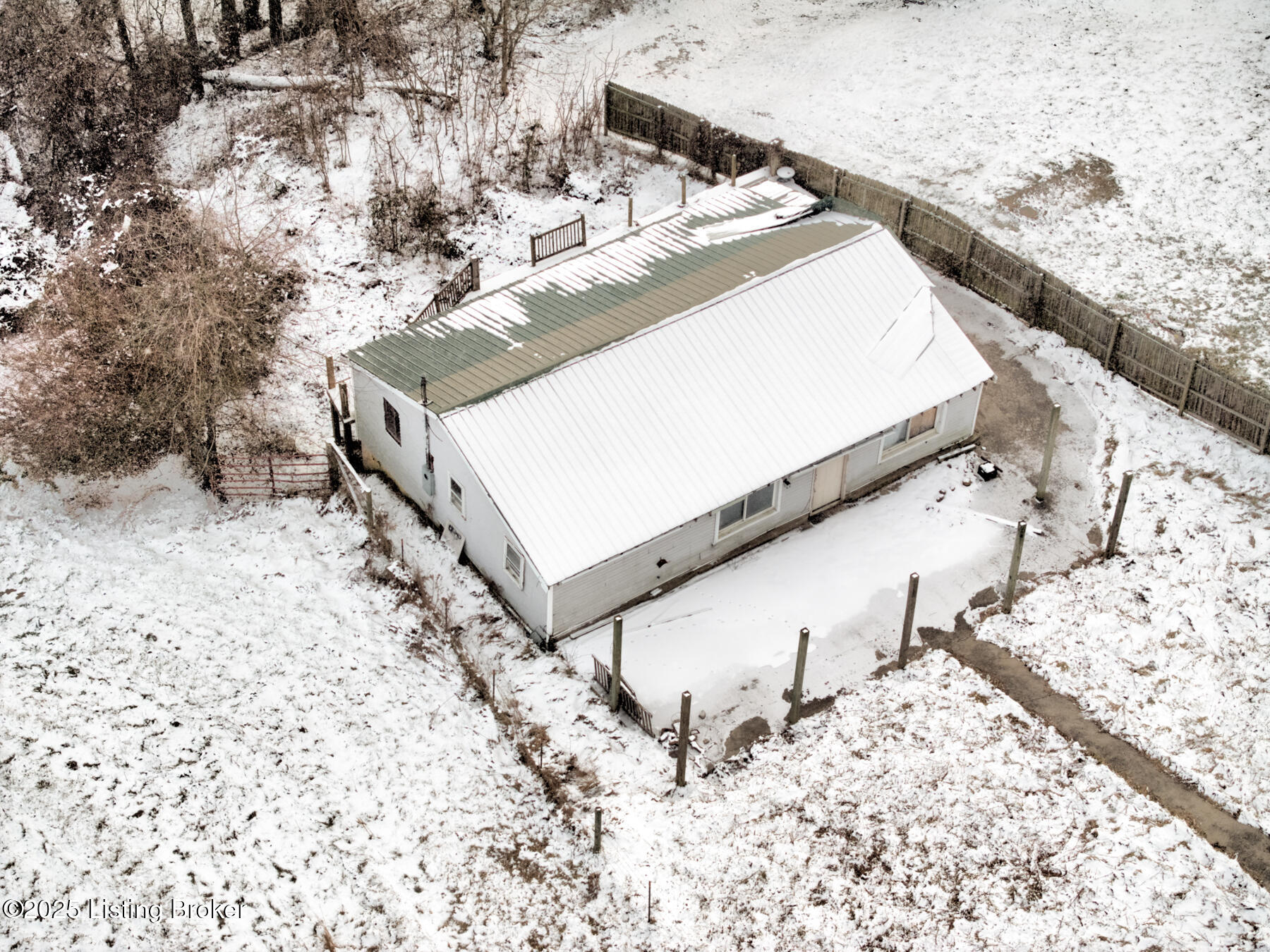 7288 E Laurel Rd, London, Kentucky image 8