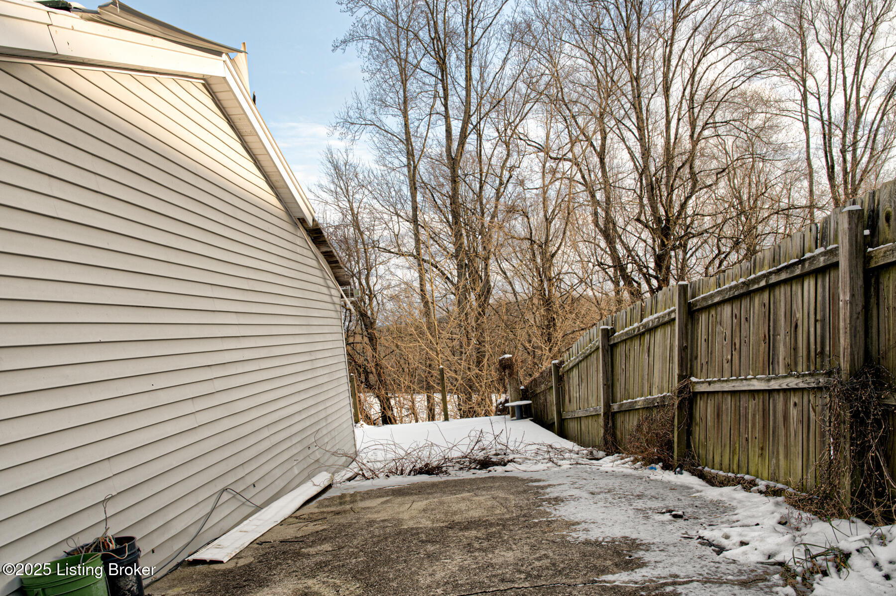 7288 E Laurel Rd, London, Kentucky image 5