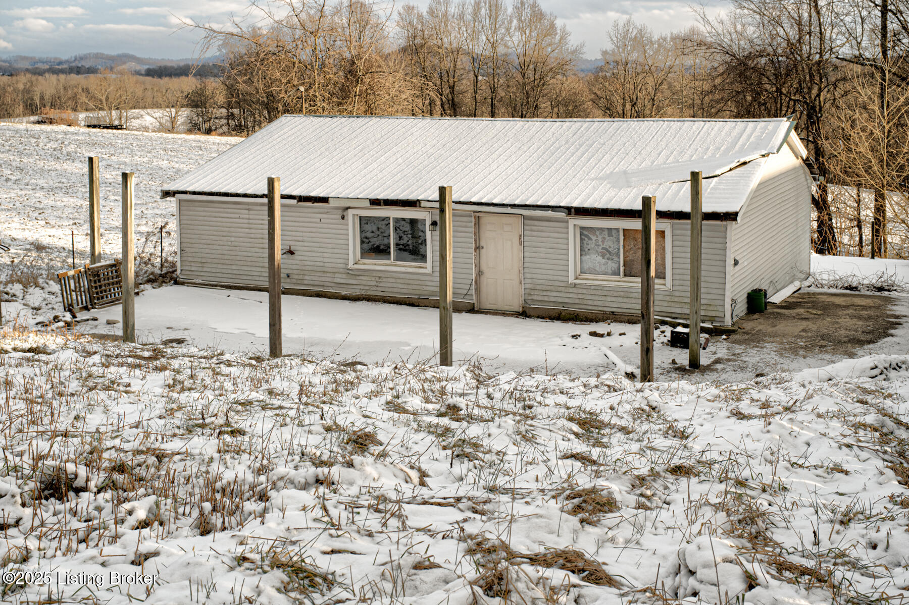 7288 E Laurel Rd, London, Kentucky image 2