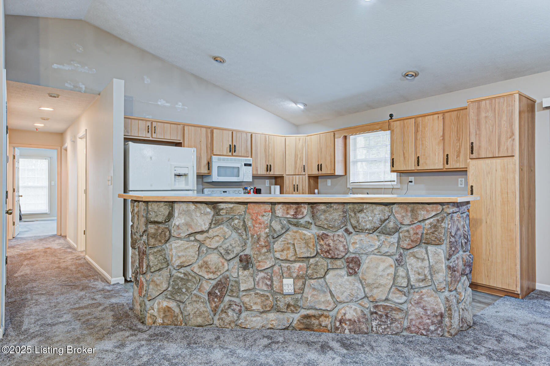 1670 Pine Creek Trail, Shepherdsville, Kentucky image 12