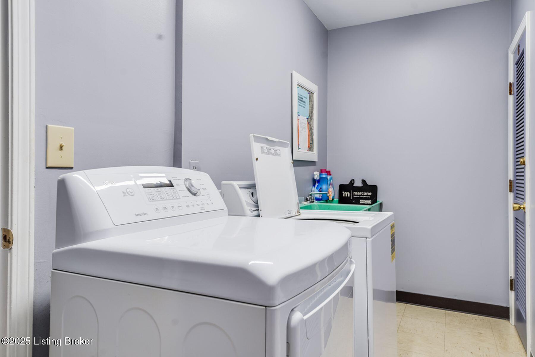 3311 Leith Ln #APT 3, Louisville, Kentucky image 14