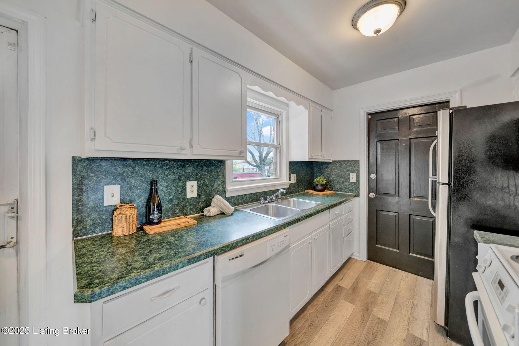 3311 Leith Ln #APT 3, Louisville, Kentucky image 35