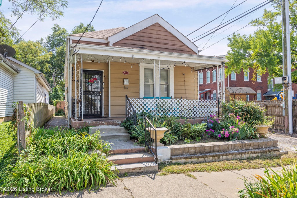 Photo of 412 E Ormsby Ave, Louisville, KY 40203 (MLS # 1731171)
