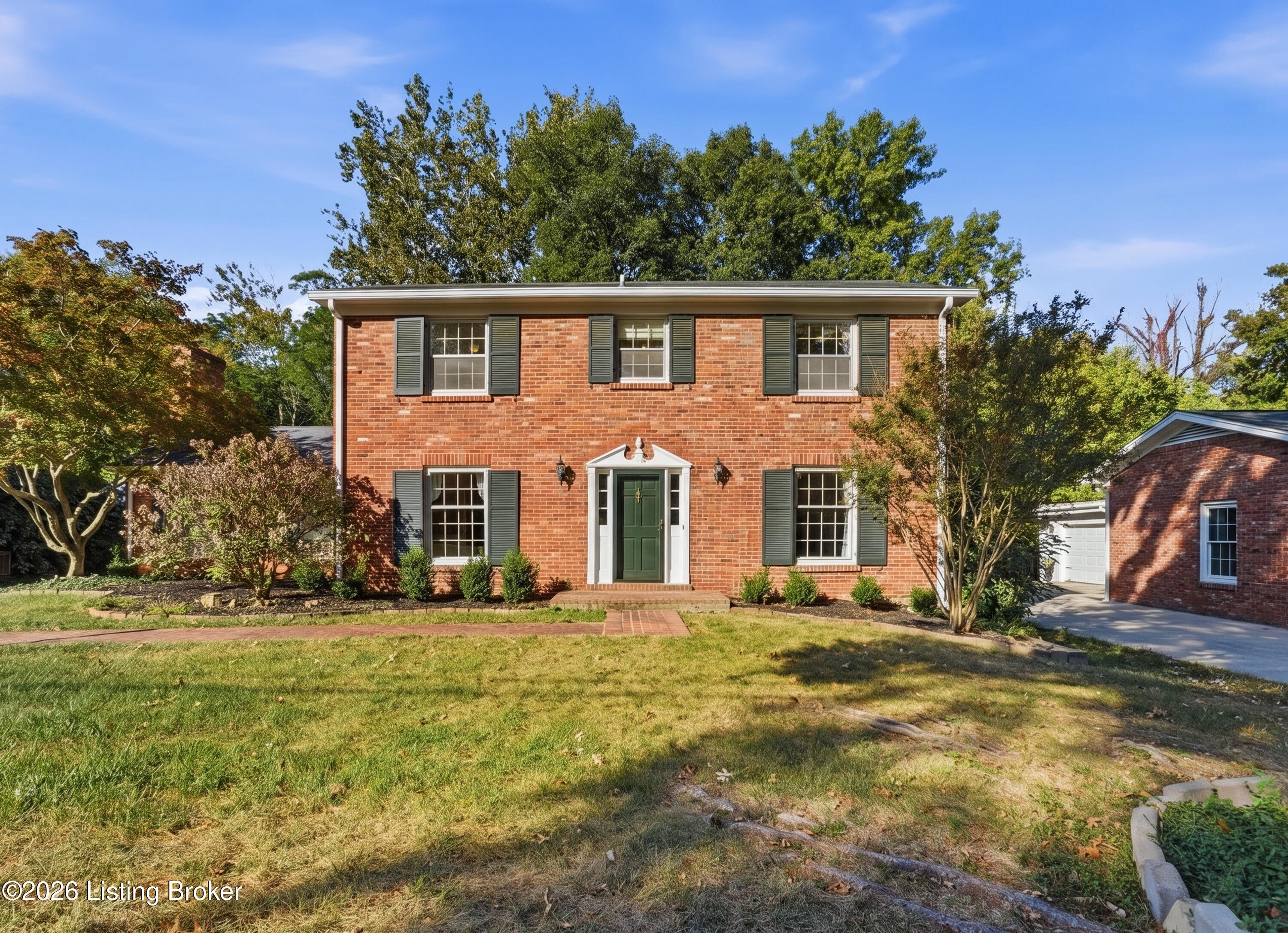 2318 Thornhill Rd
