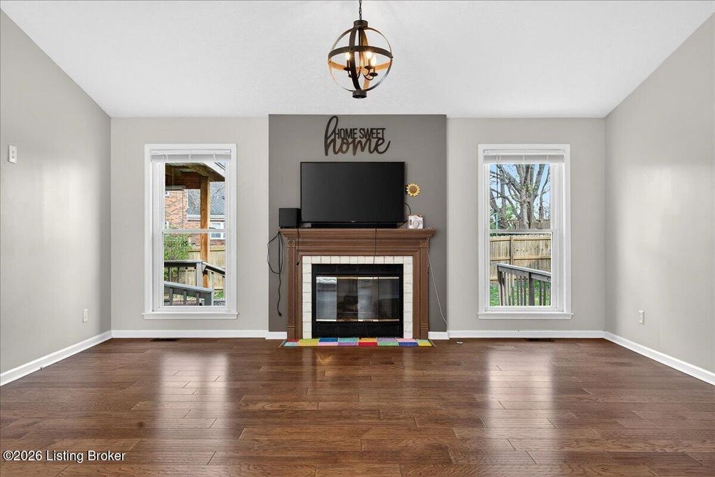 Photo of 3414 Hunsinger Ln, Louisville, KY 40220 (MLS # 1712230)