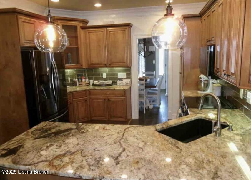 659 Burlwood Cir, Mt Washington, Kentucky image 5