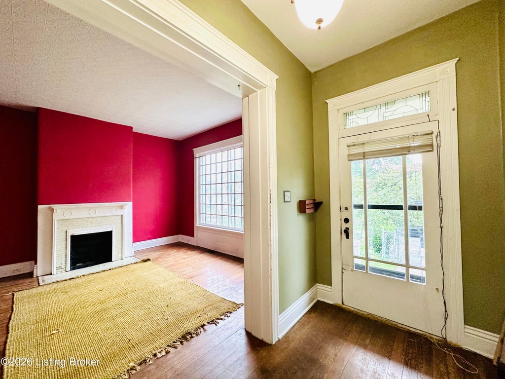 Photo of 1026 E Breckinridge St, Louisville, KY 40204 (MLS # 1731626)