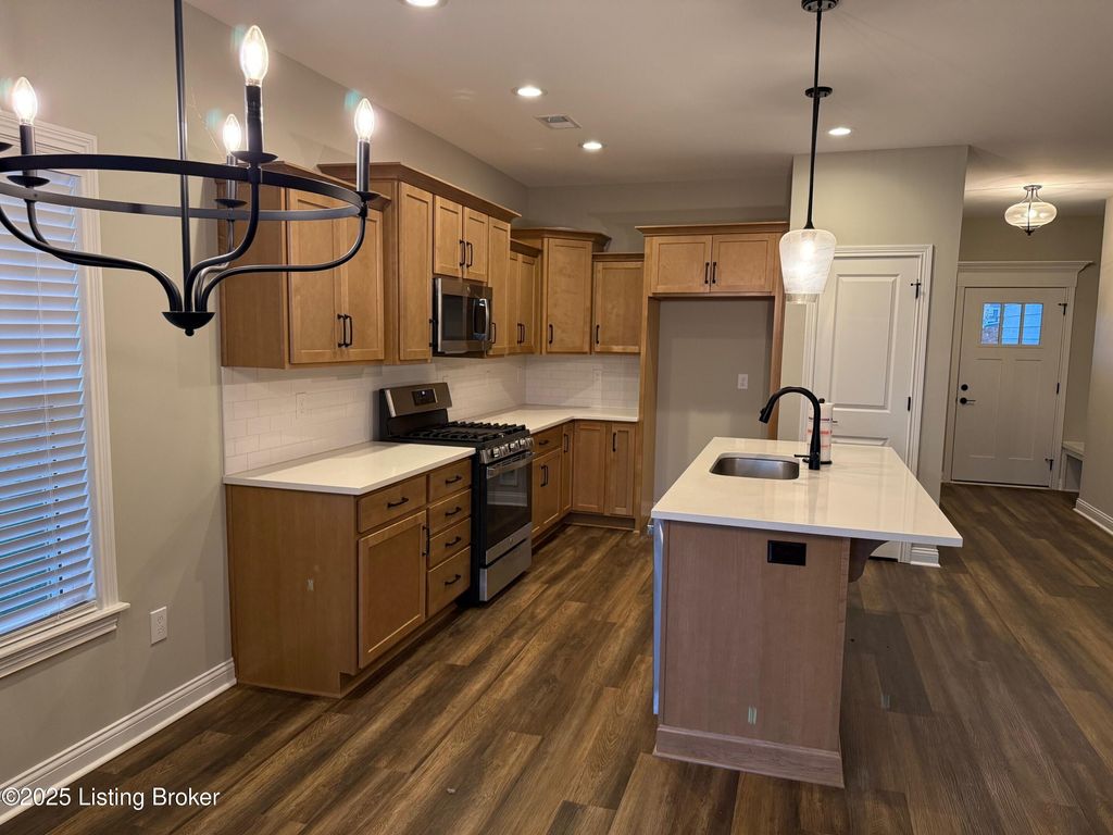 Photo of 2805 Alder Wood Ln, La Grange, KY 40031 (MLS # 1704080)