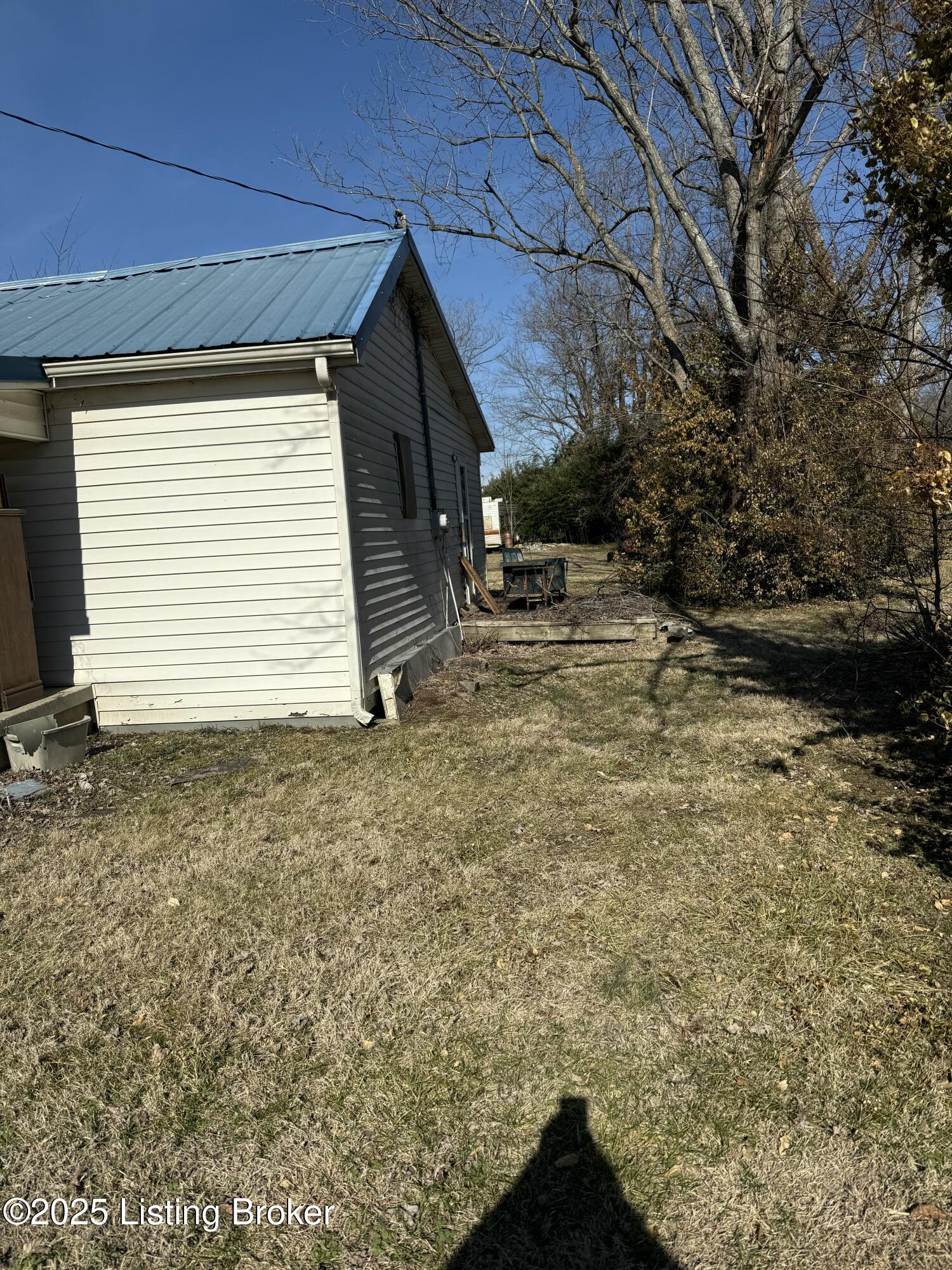 105 Sherman St, Millwood, Pennsylvania image 3