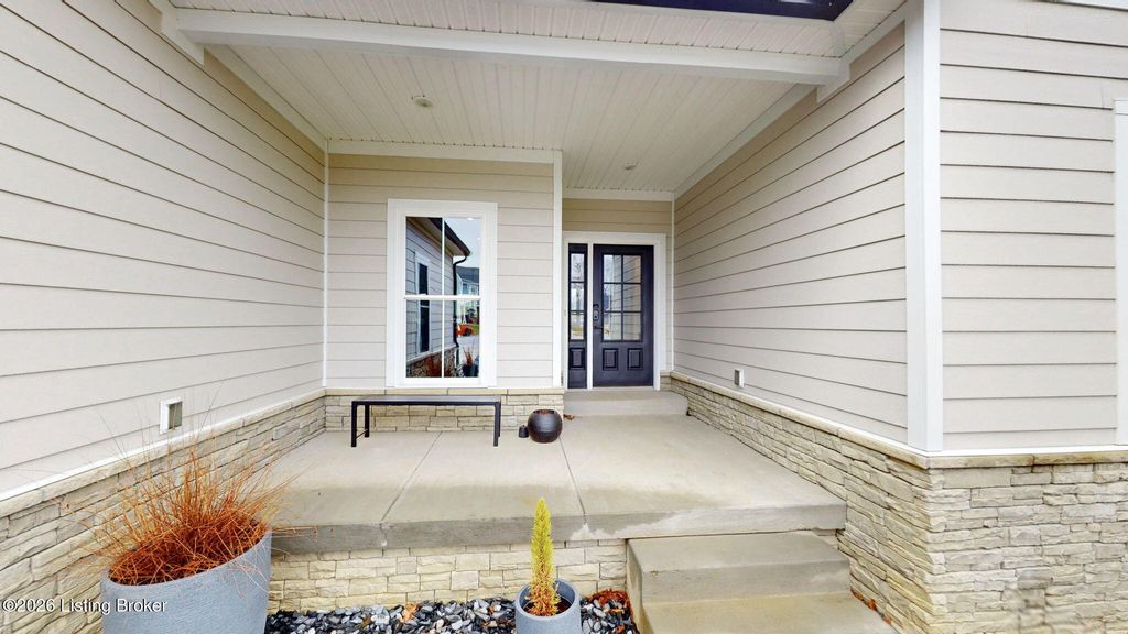 Photo of 129 Highpoint Ct, Elizabethtown, KY 42701 (MLS # 1710230)