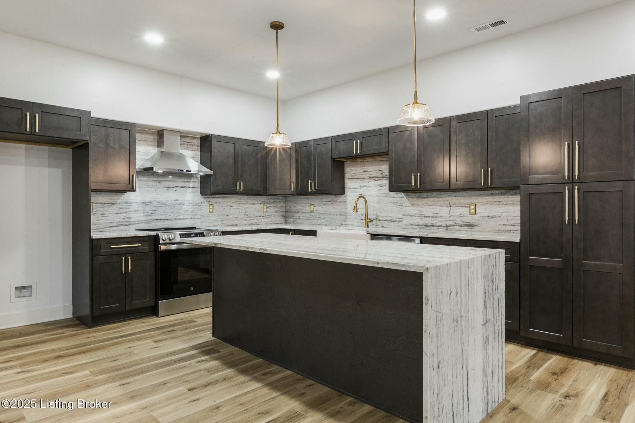 1225 Payne St, Louisville, Pennsylvania image 10