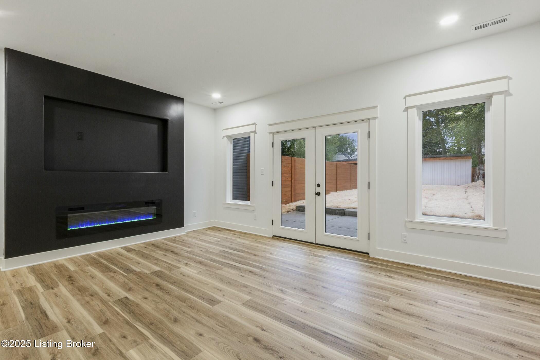 1225 Payne St, Louisville, Pennsylvania image 33