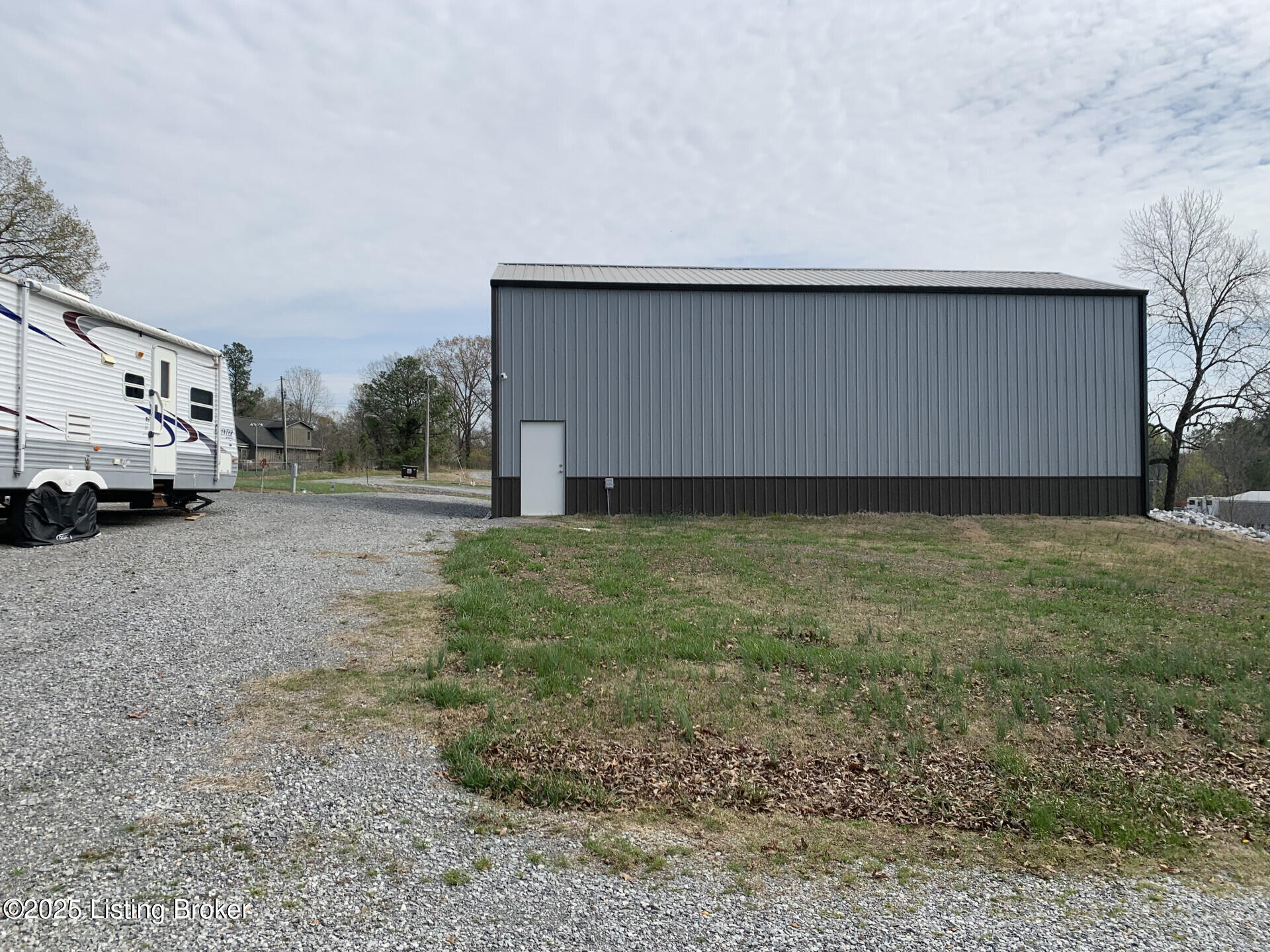 13 Goose Bay Dr, Benton, Kentucky image 2