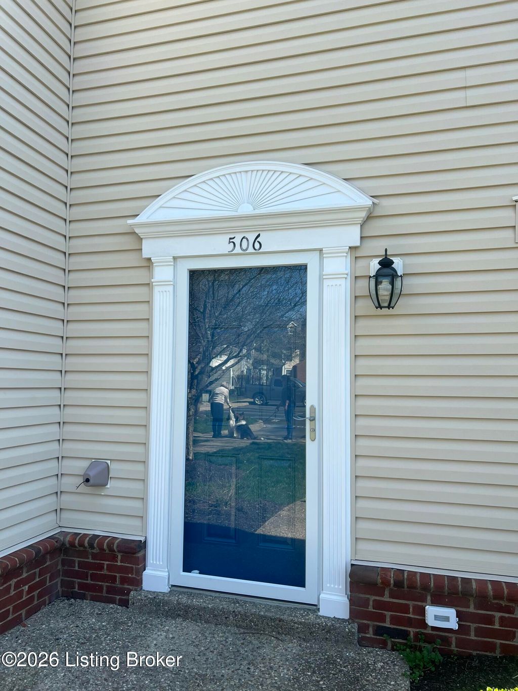 Photo of 506 Jurich Ct, Simpsonville, KY 40067 (MLS # 1711937)