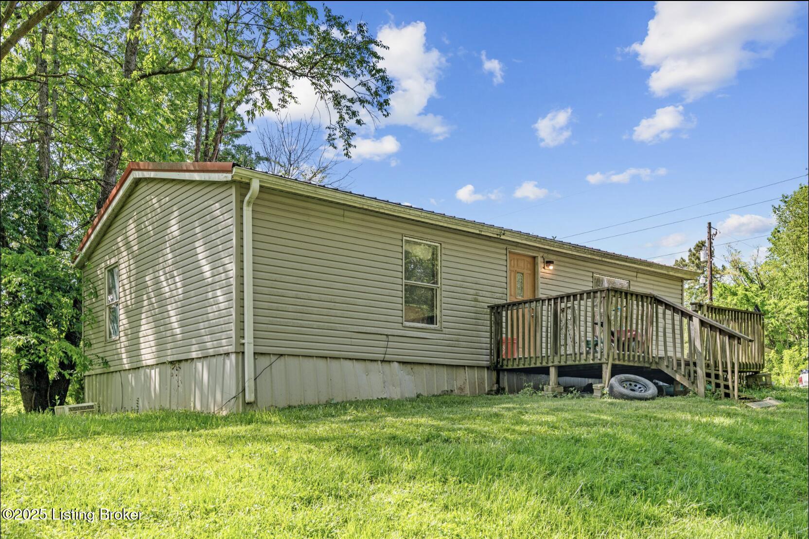 1115 Tilley Dr, Carrollton, Kentucky image 2