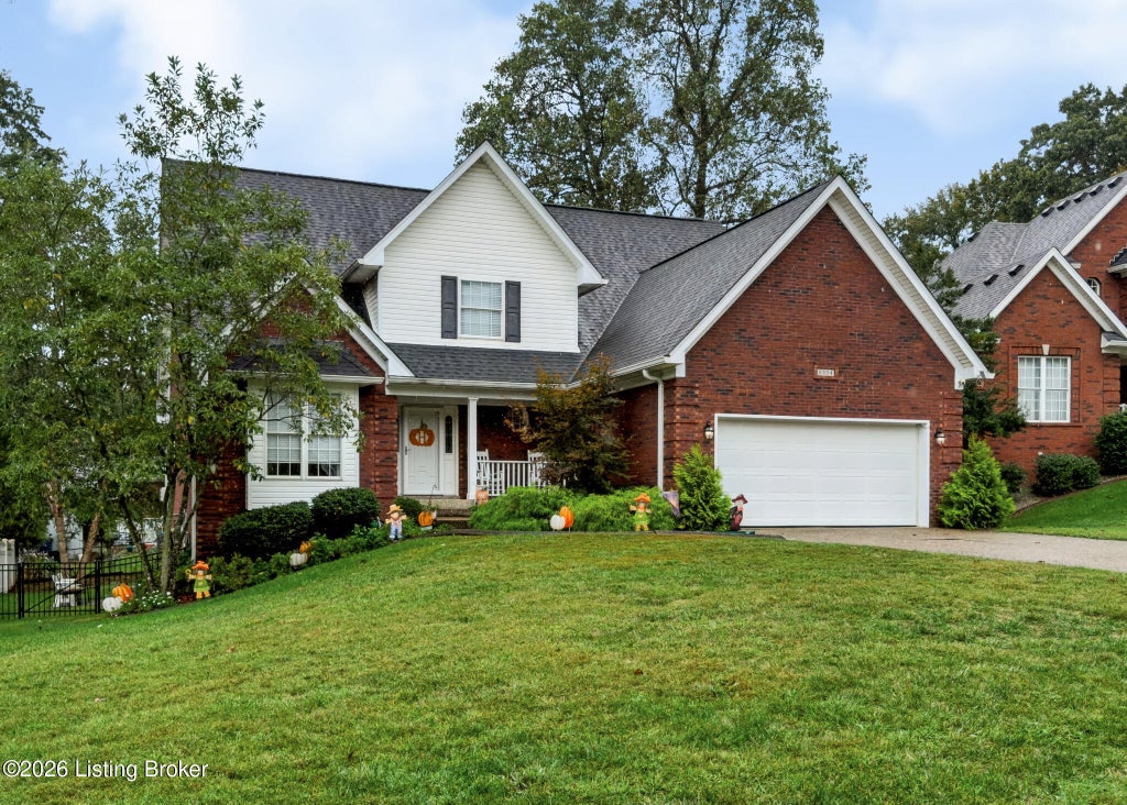 Photo of 6204 Cottage Ridge Pl, Louisville, KY 40214 (MLS # 1732322)