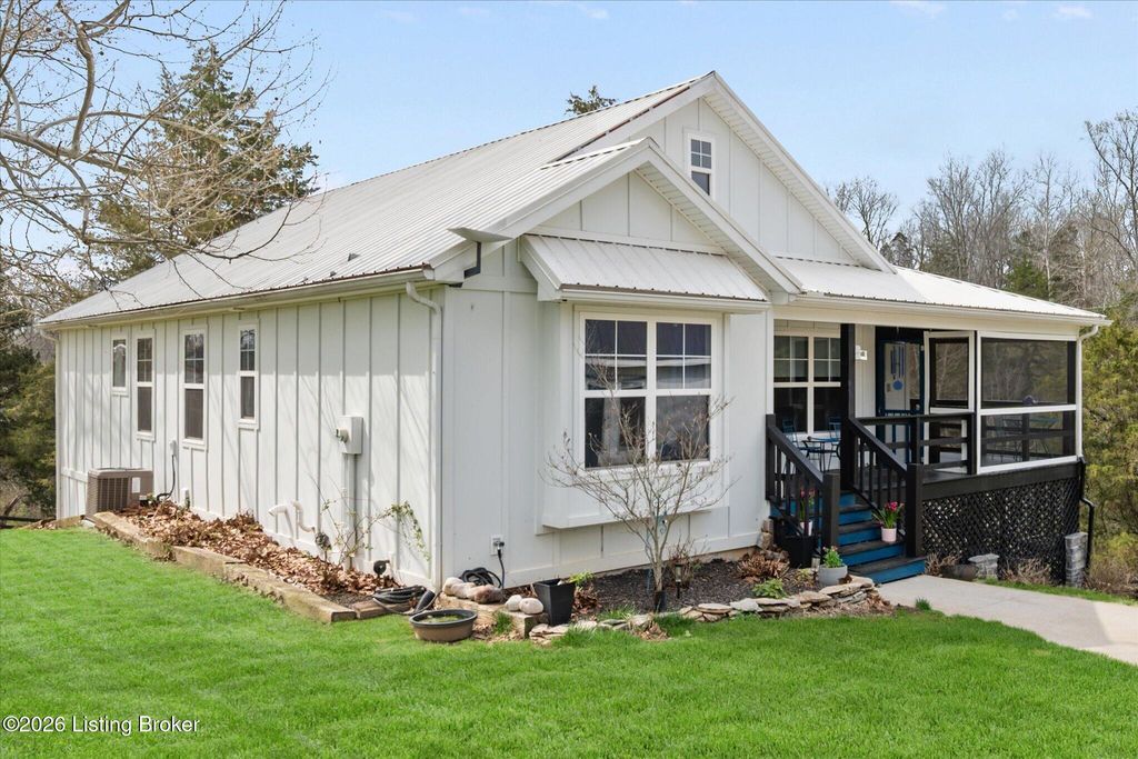 Photo of 9787 Elmburg Rd, Pleasureville, KY 40057 (MLS # 1713271)