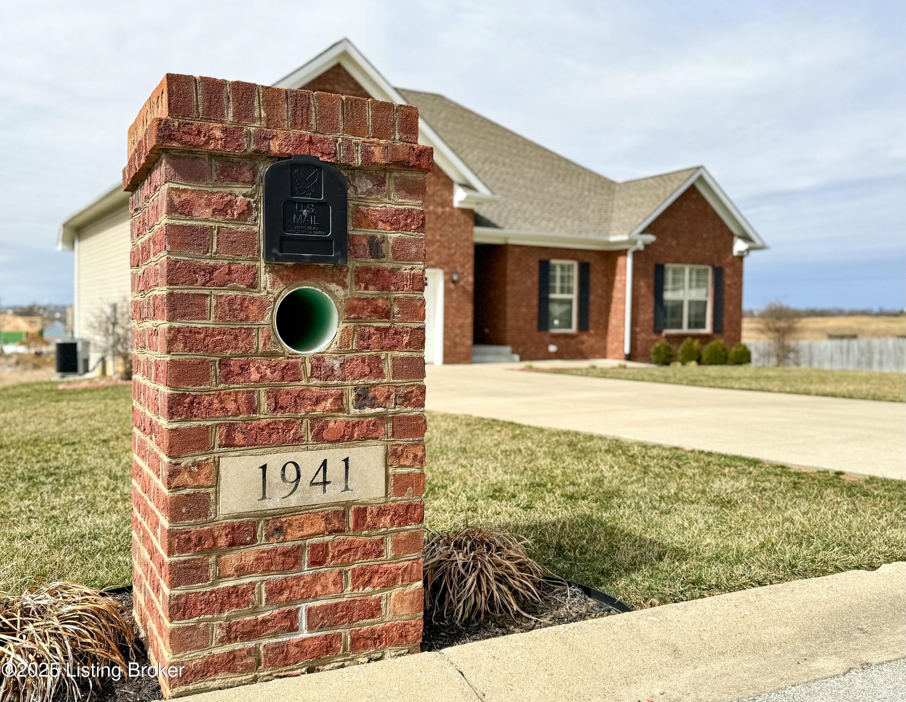 1941 Clearwater Dr, Lawrenceburg, Kentucky image 4