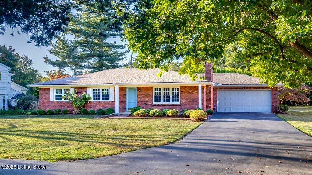 Photo of 4497 Brownsboro Rd, Louisville, KY 40207 (MLS # 1731415)