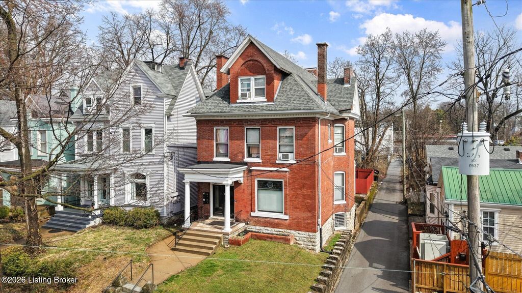 Photo of 817 Rubel Ave, Louisville, KY 40204 (MLS # 1710742)