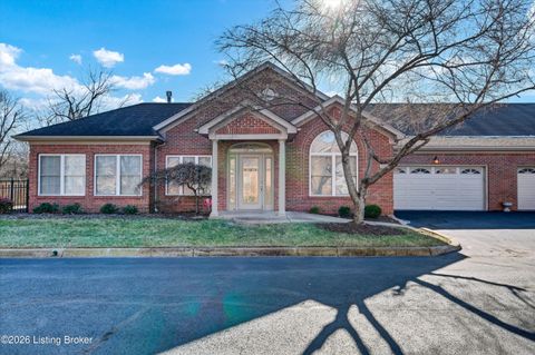 Photo of 10614 Savoy Ct, Louisville, KY 40223 (MLS # 1706969)