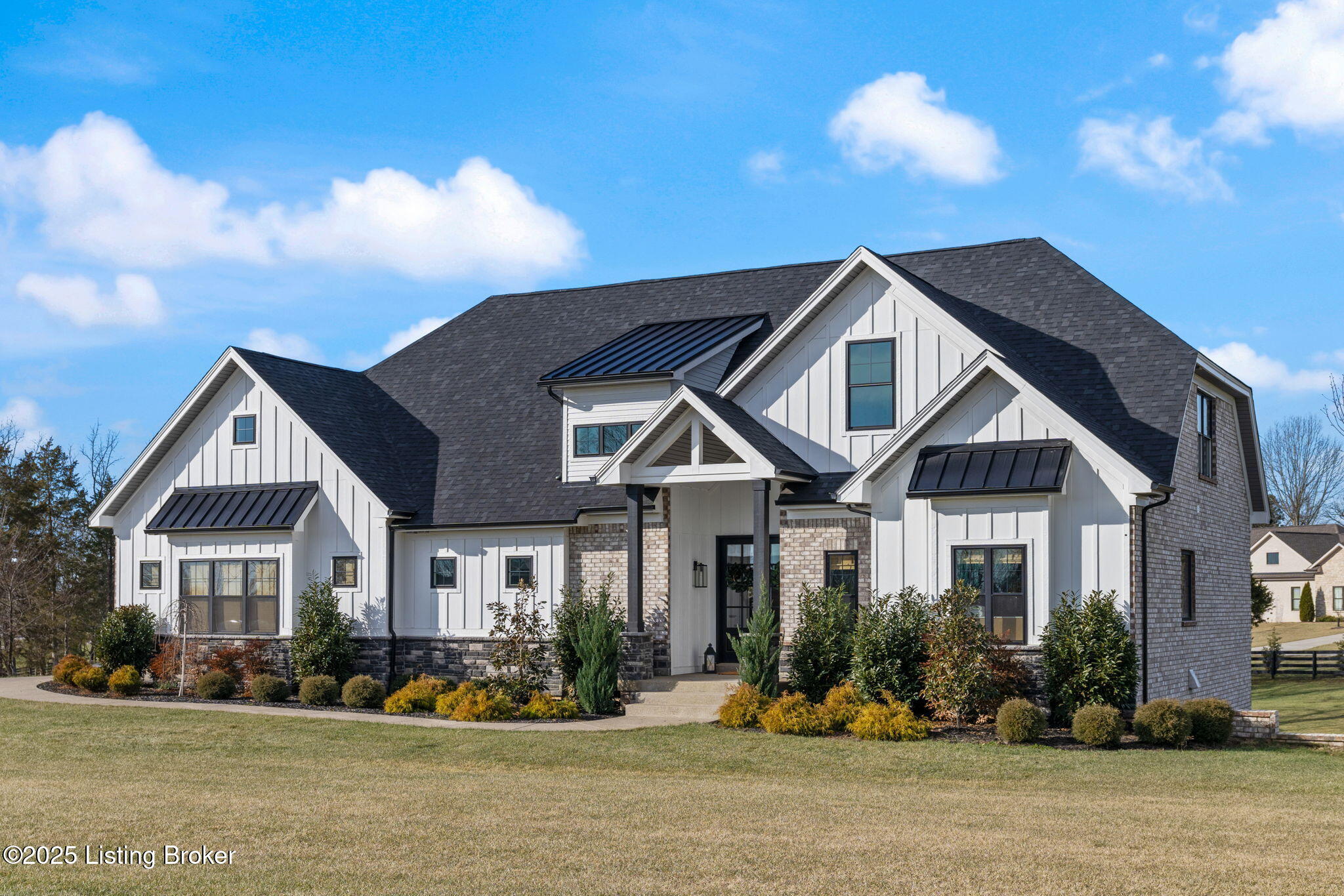 4002 Grand Oaks Ridge Ct, Crestwood, Kentucky image 1