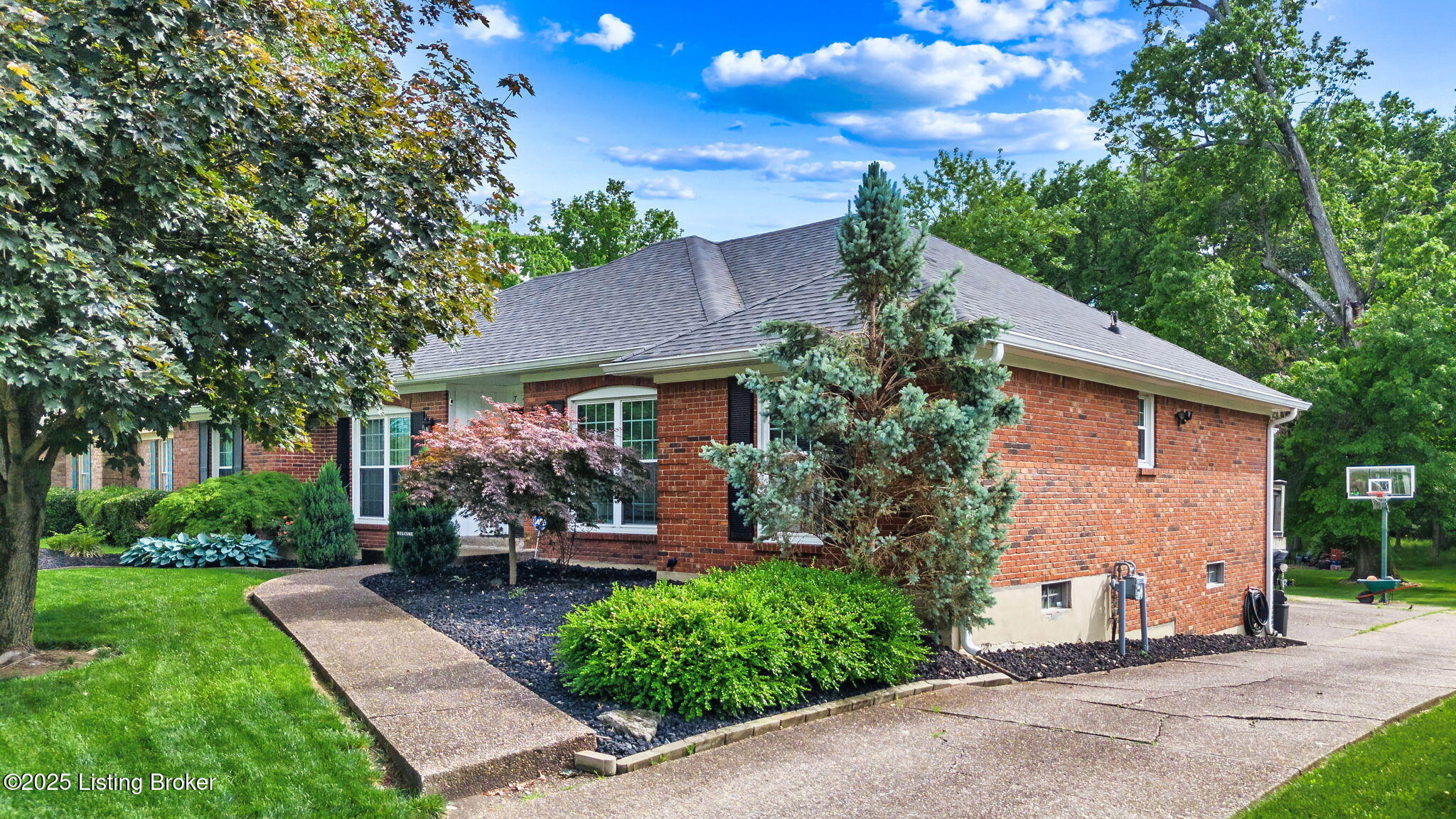 7426 Old North Church Rd, Louisville, Pennsylvania image 2