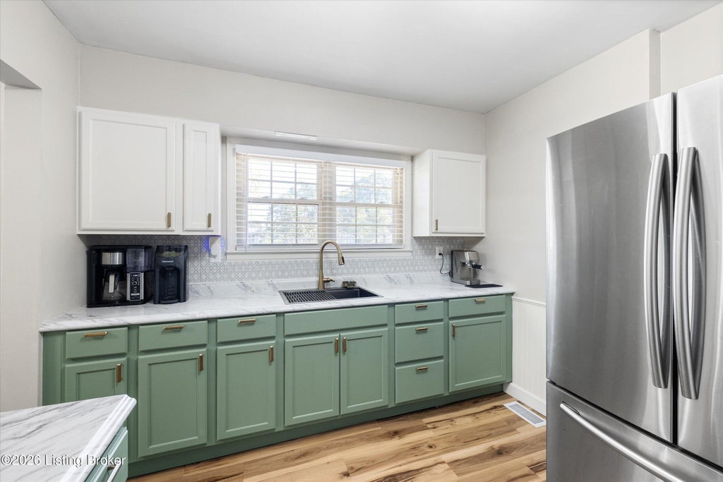 Photo of 159 Harris Dr, Mt Washington, KY 40047 (MLS # 1731948)