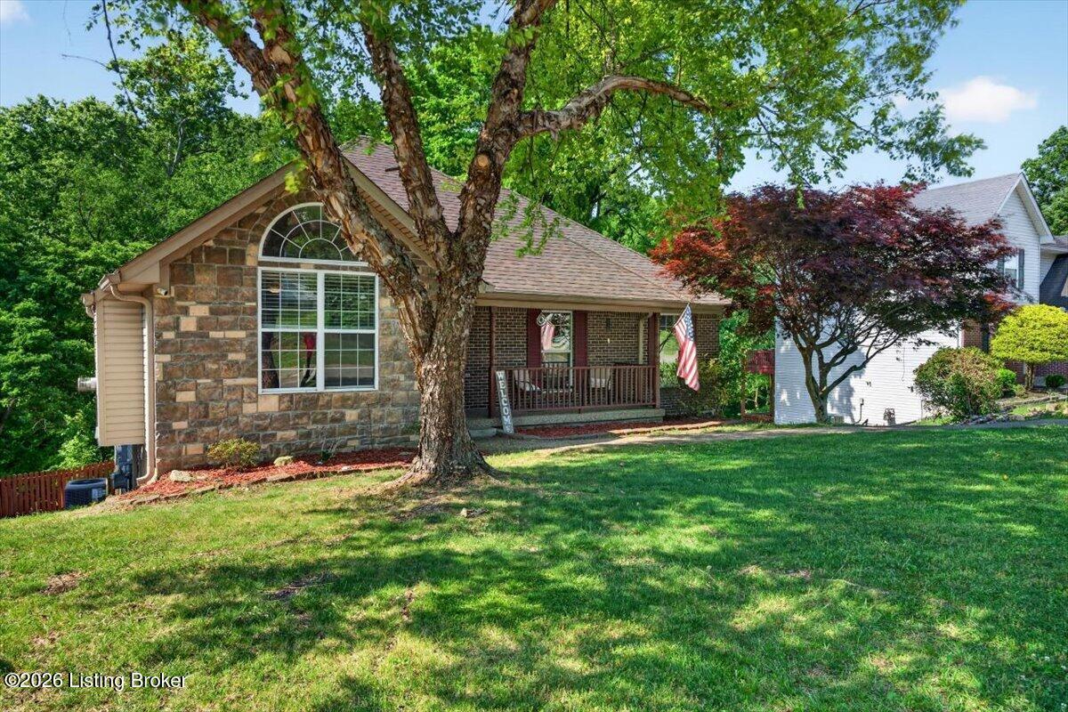 6200 Whispering Hills Blvd