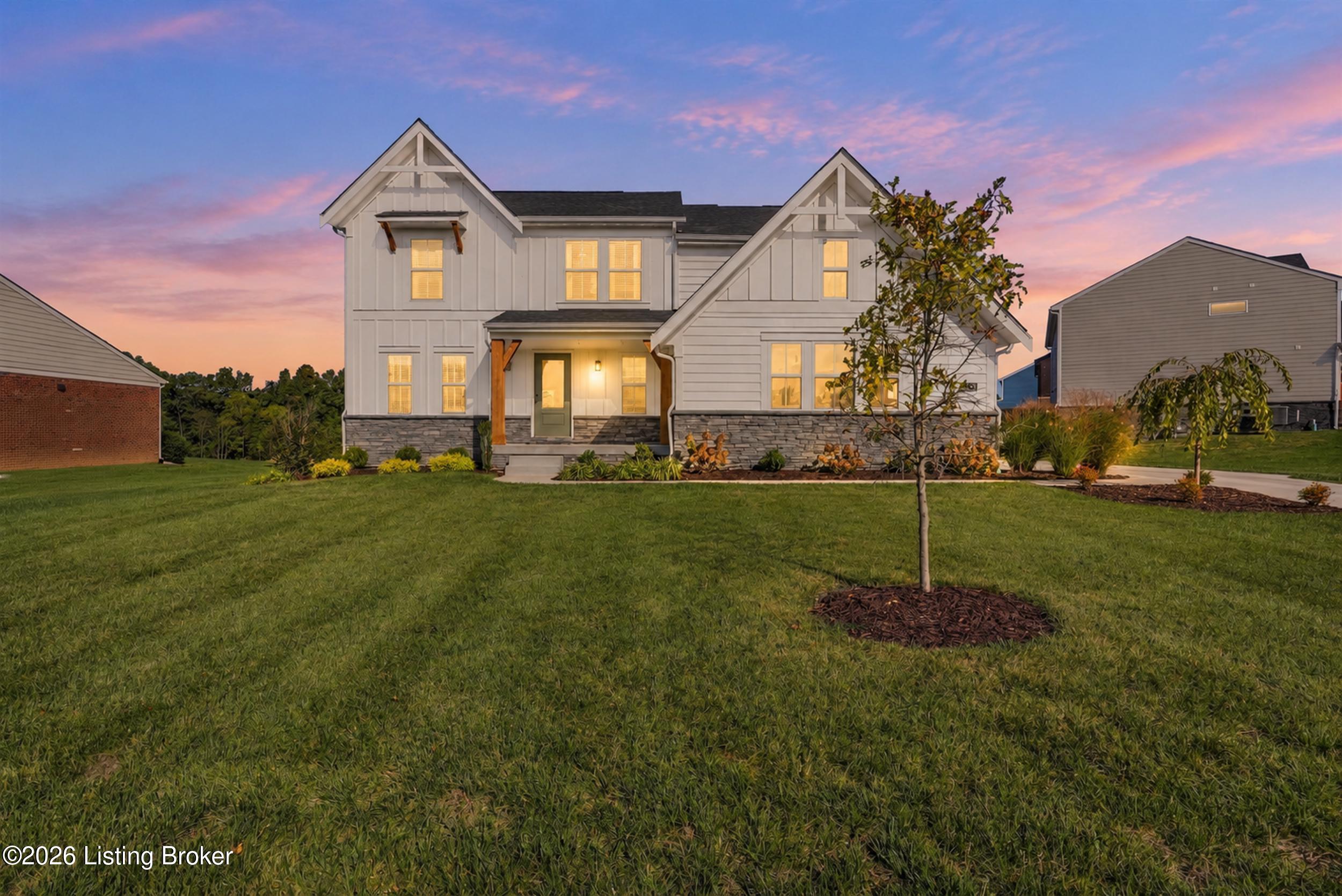 2224 Summit View Ct