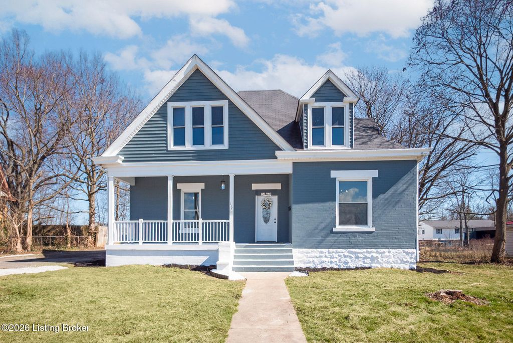 Photo of 112 N Elmarch Ave, Cynthiana, KY 41031 (MLS # 1710179)