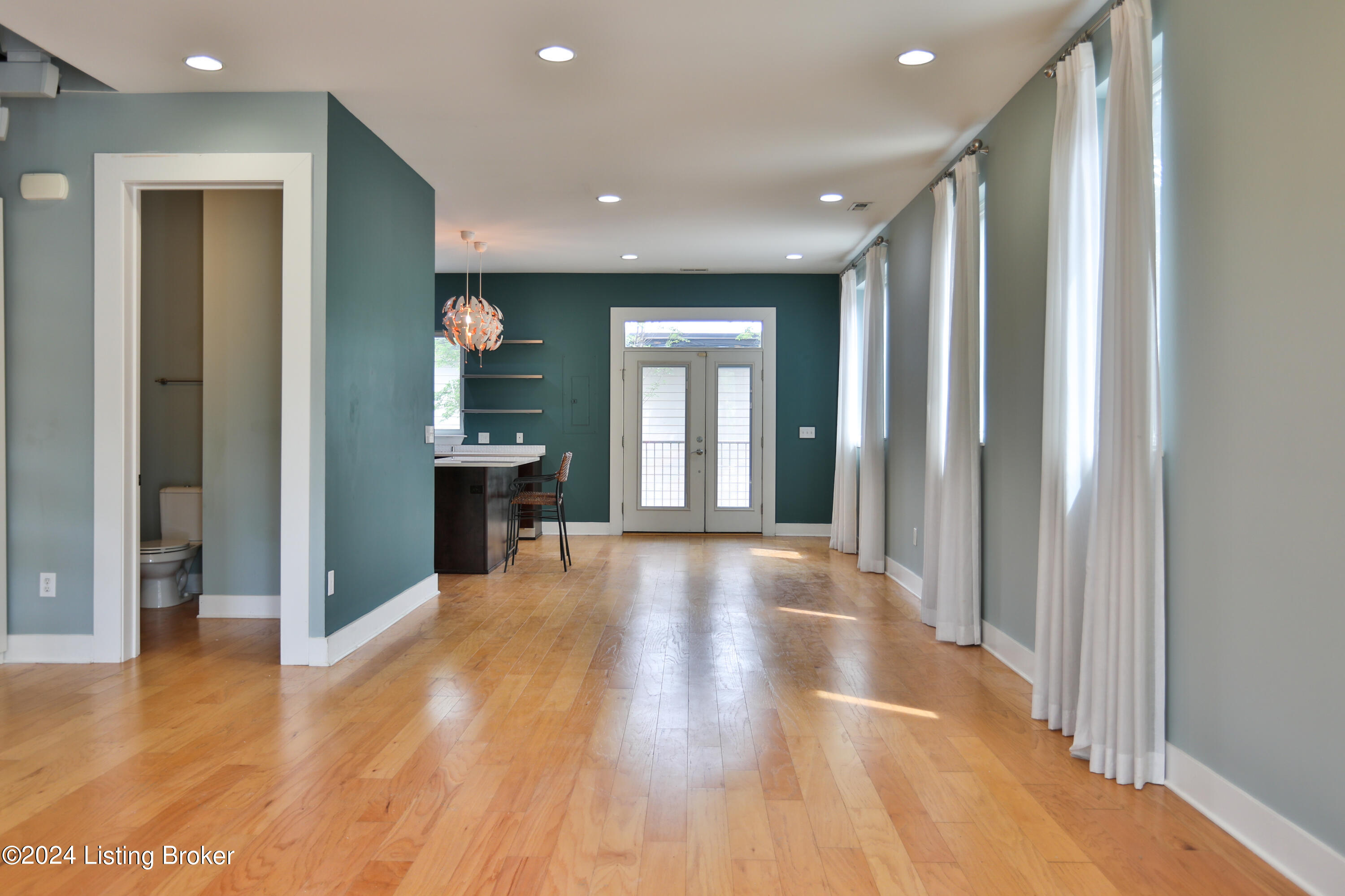 415 Hancock Green Pl 101-201