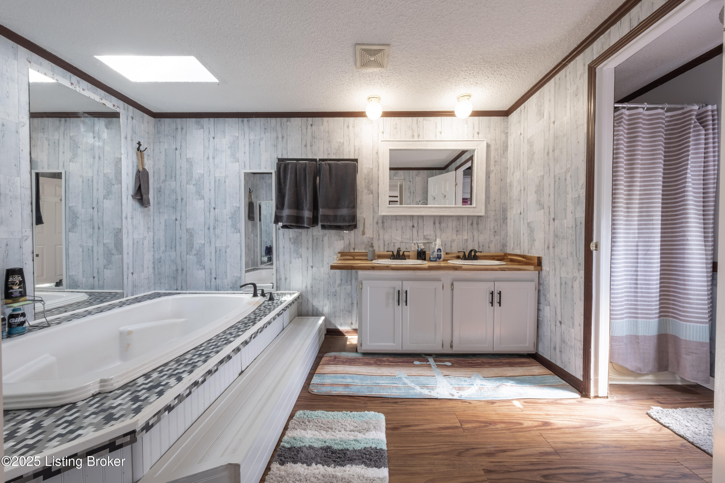 242 E E. Holiday Beach Loop, McDaniels, Kentucky image 32