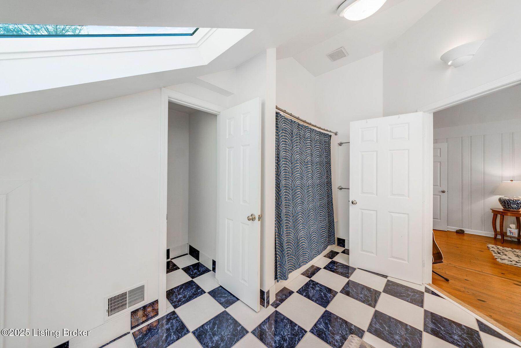 2102 Meadow Lane Ct, Louisville, Pennsylvania image 40