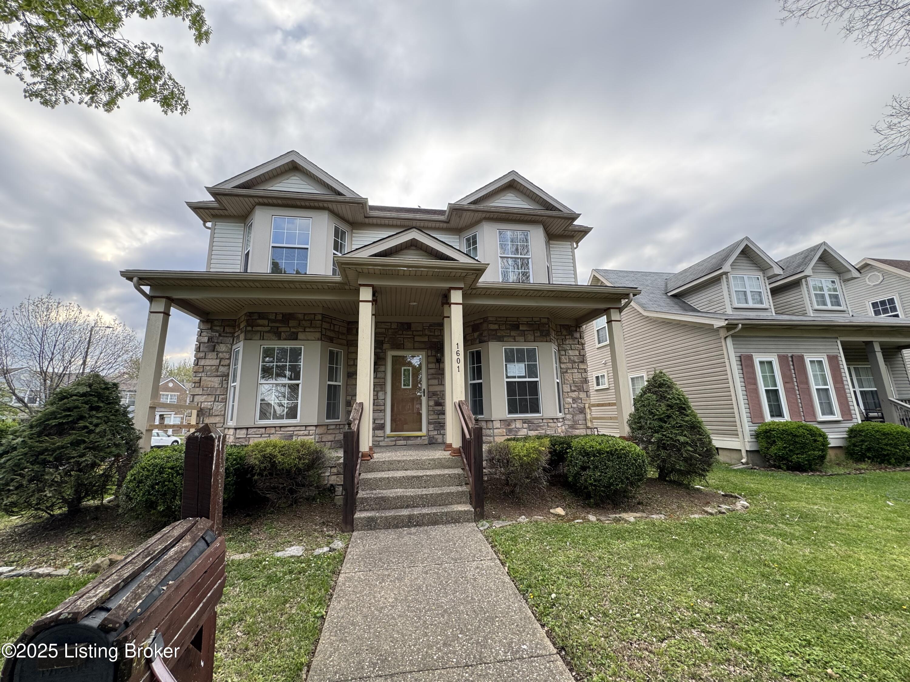 1601 Russell Lee Dr, Louisville, Pennsylvania image 1