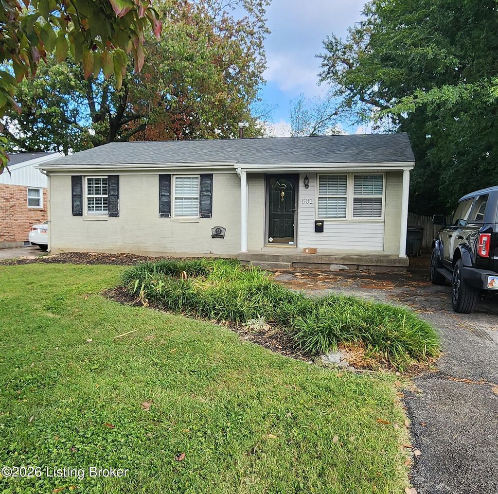 Photo of 601 Virginia Ave, Louisville, KY 40222 (MLS # 1711629)