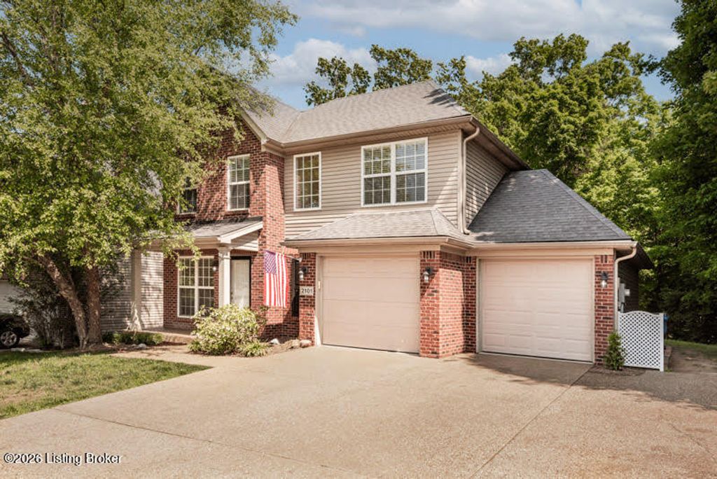 Photo of 2101 Carabiner Way, Louisville, KY 40245 (MLS # 1718966)