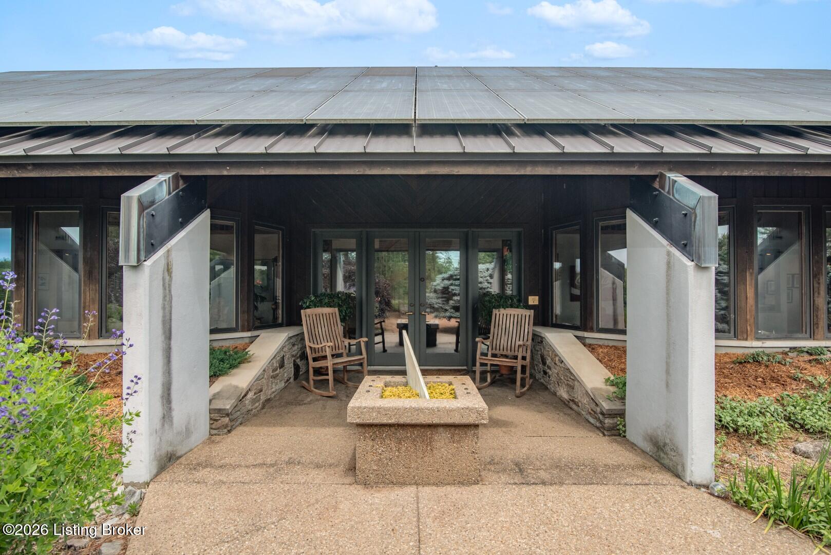 700 Walnut Creek Rd