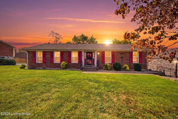 8516 BRONZEWING CT, LOUISVILLE, KY 40299 - Image f4cf4ffb20bd9e23ff277f034c43ad87/635872315
